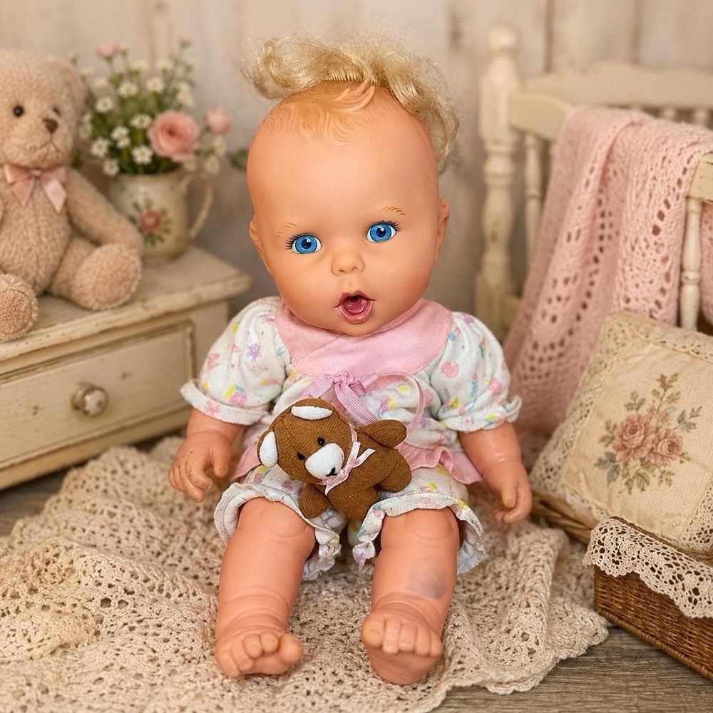 Vintage 1994 Gerber Toy Biz Baby Doll 15" Blonde Blue Eyes Teddy Bear Outfit VTG
